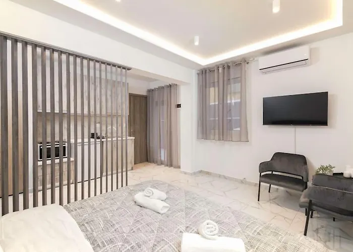 Appartamento Lux At French Institute *