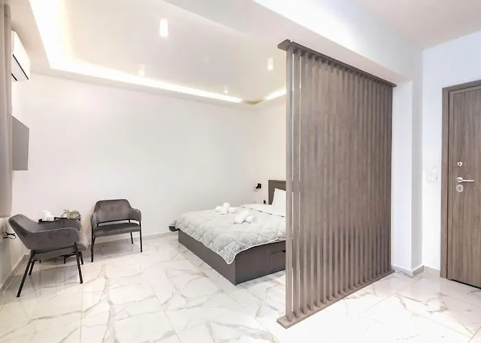 Appartamento Lux At French Institute Salonicco